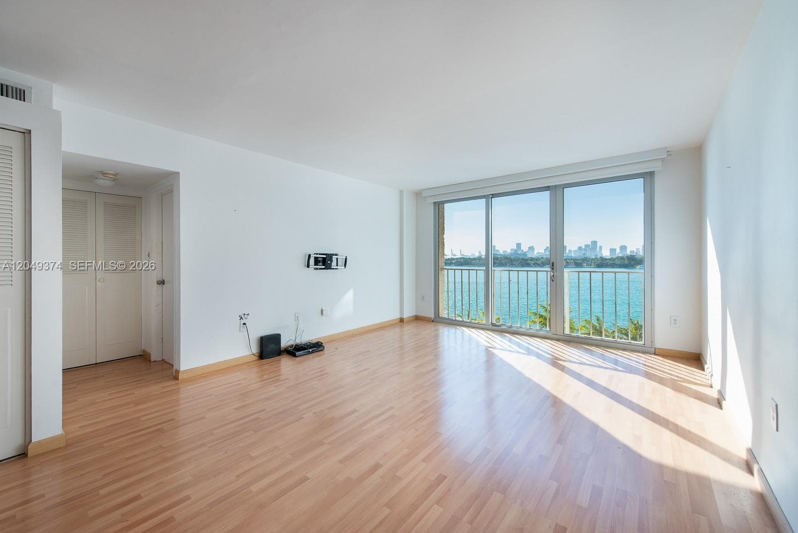 800 West Ave # 631, Miami Beach, FL 33139 photo 4