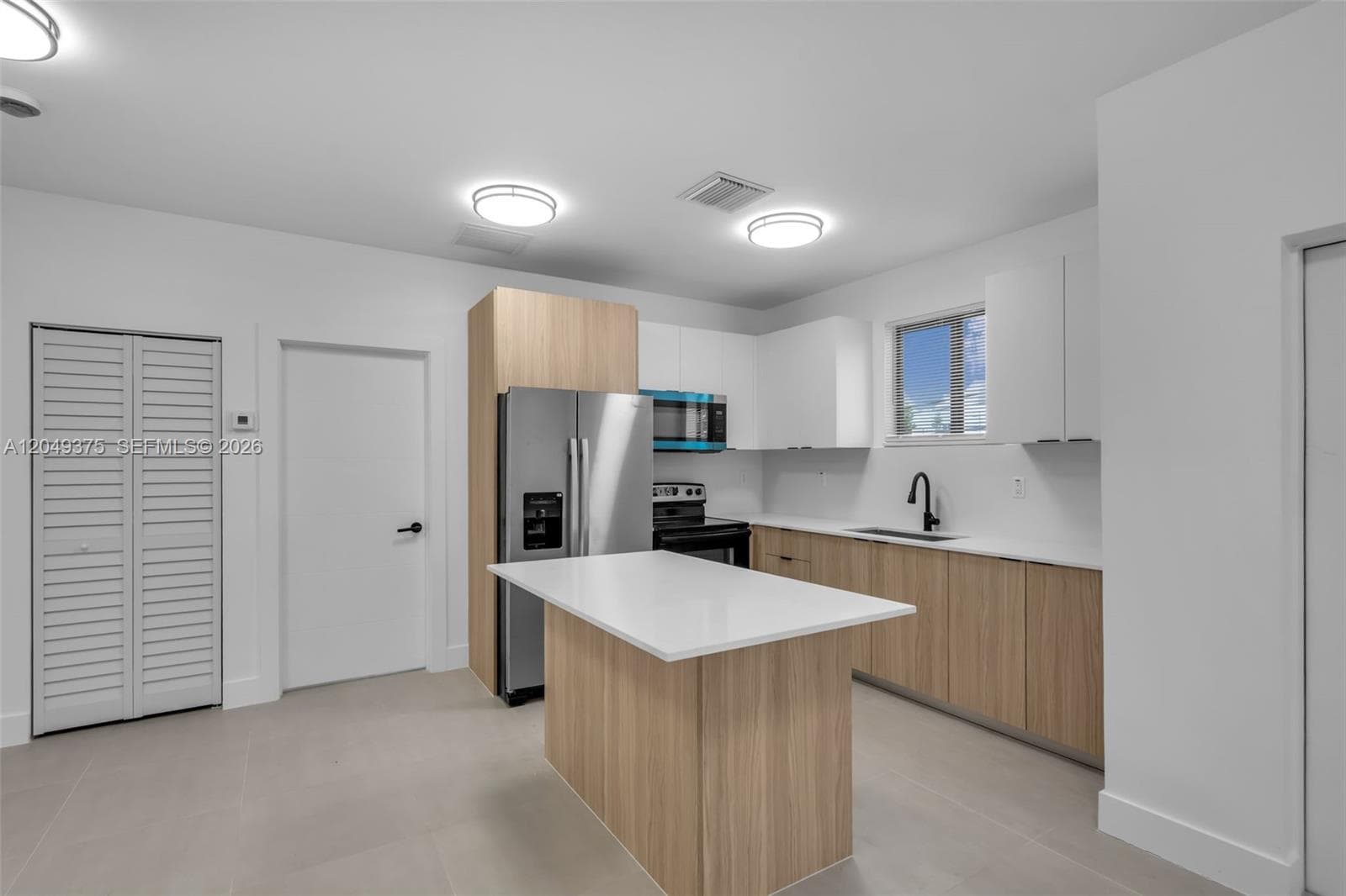 6500 NW 21st Ave # 6502, Miami, FL 33147 photo 2