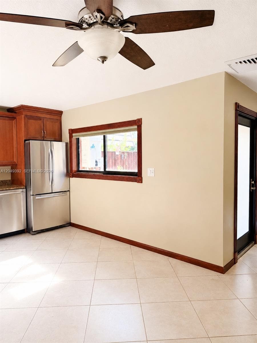 515 5th Ct, Palm Beach Gardens, FL 33410 photo 3
