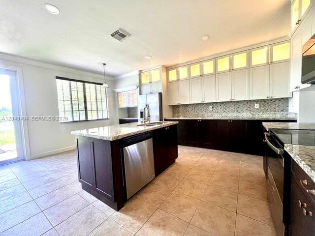 27448 SW 143rd Ct, Homestead, FL 33032 photo 2
