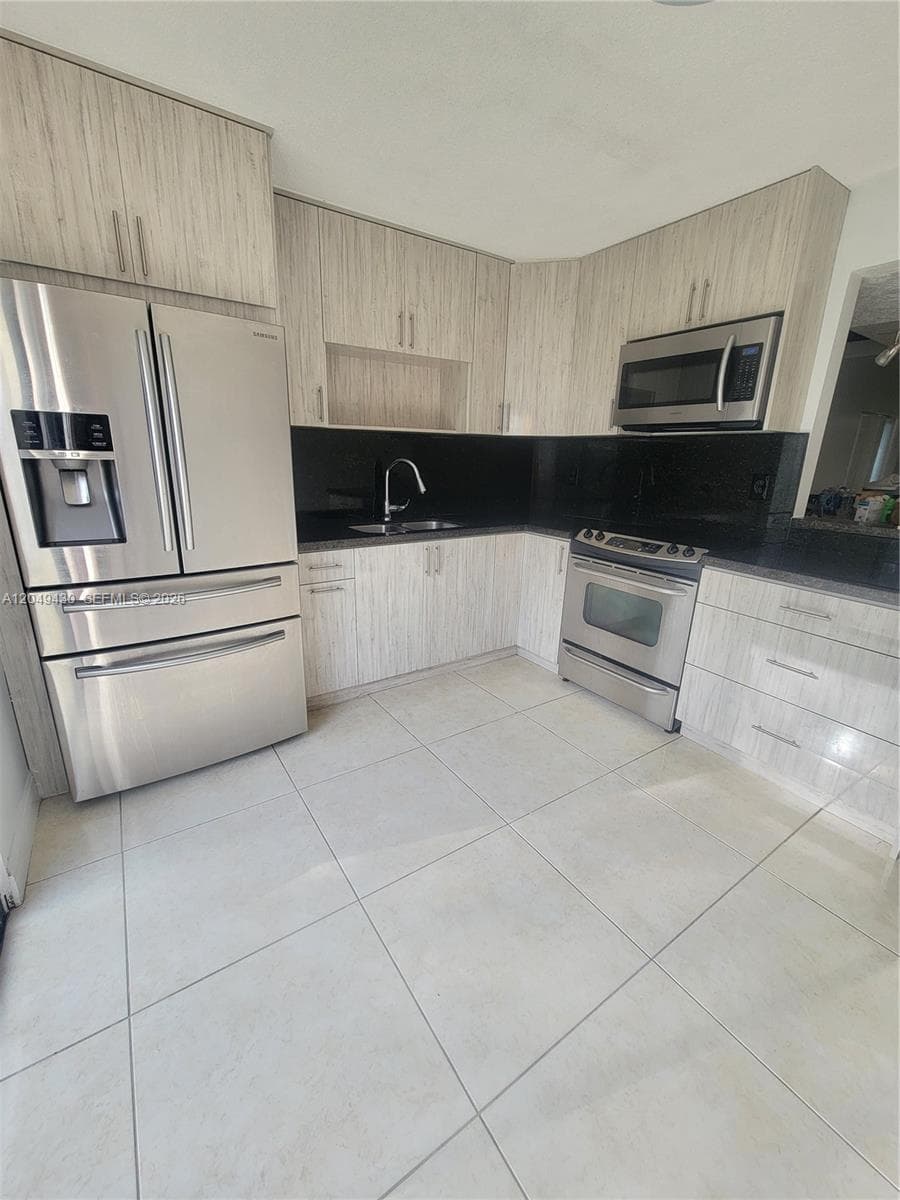 3504 NW 111th Ave # 3504, Sunrise, FL 33351 photo 5