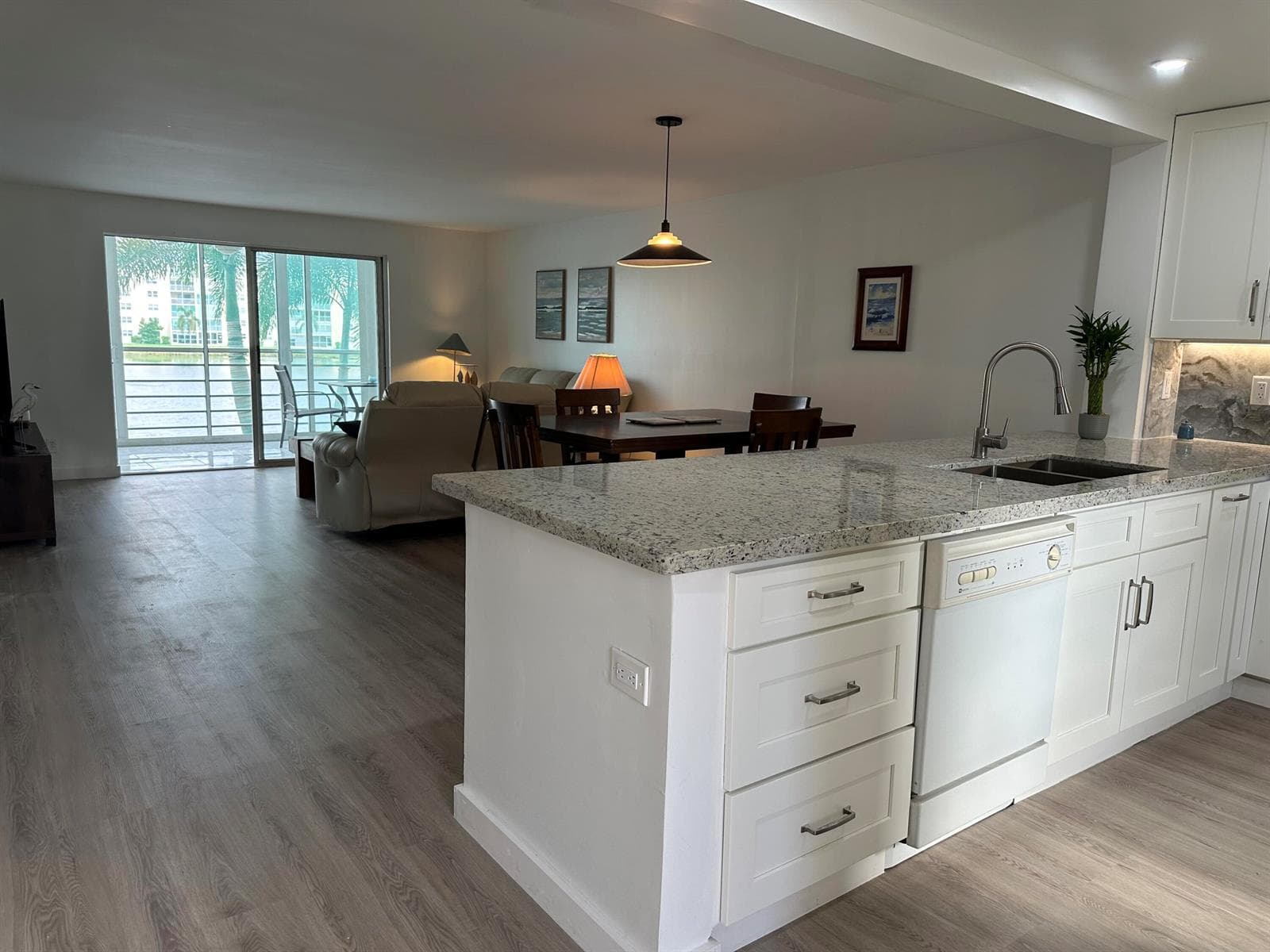 141 SE 3rd Avenue # 203, Dania Beach, FL 33004 photo 2