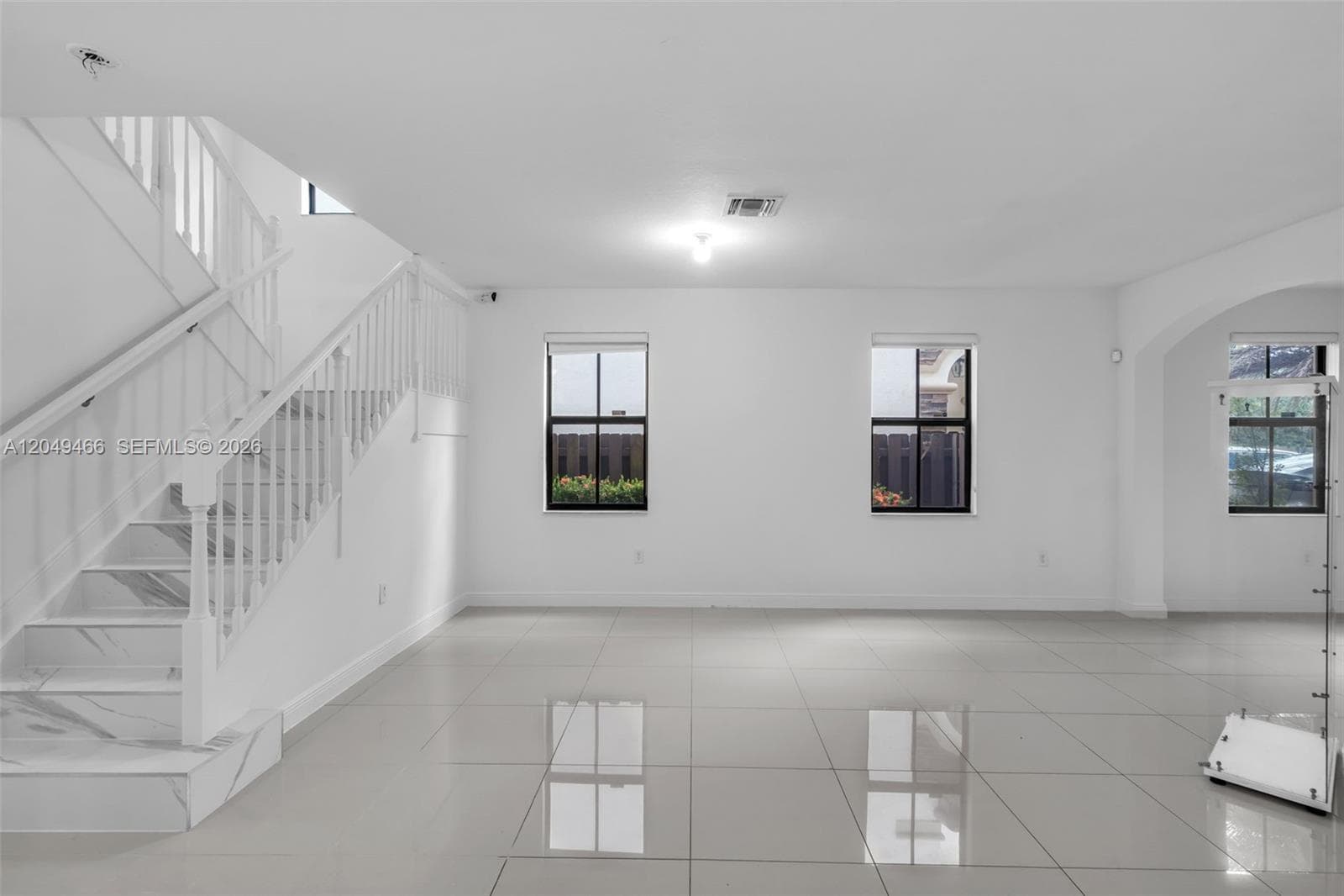 8850 NW 99th Path, Doral, FL 33178 photo 3
