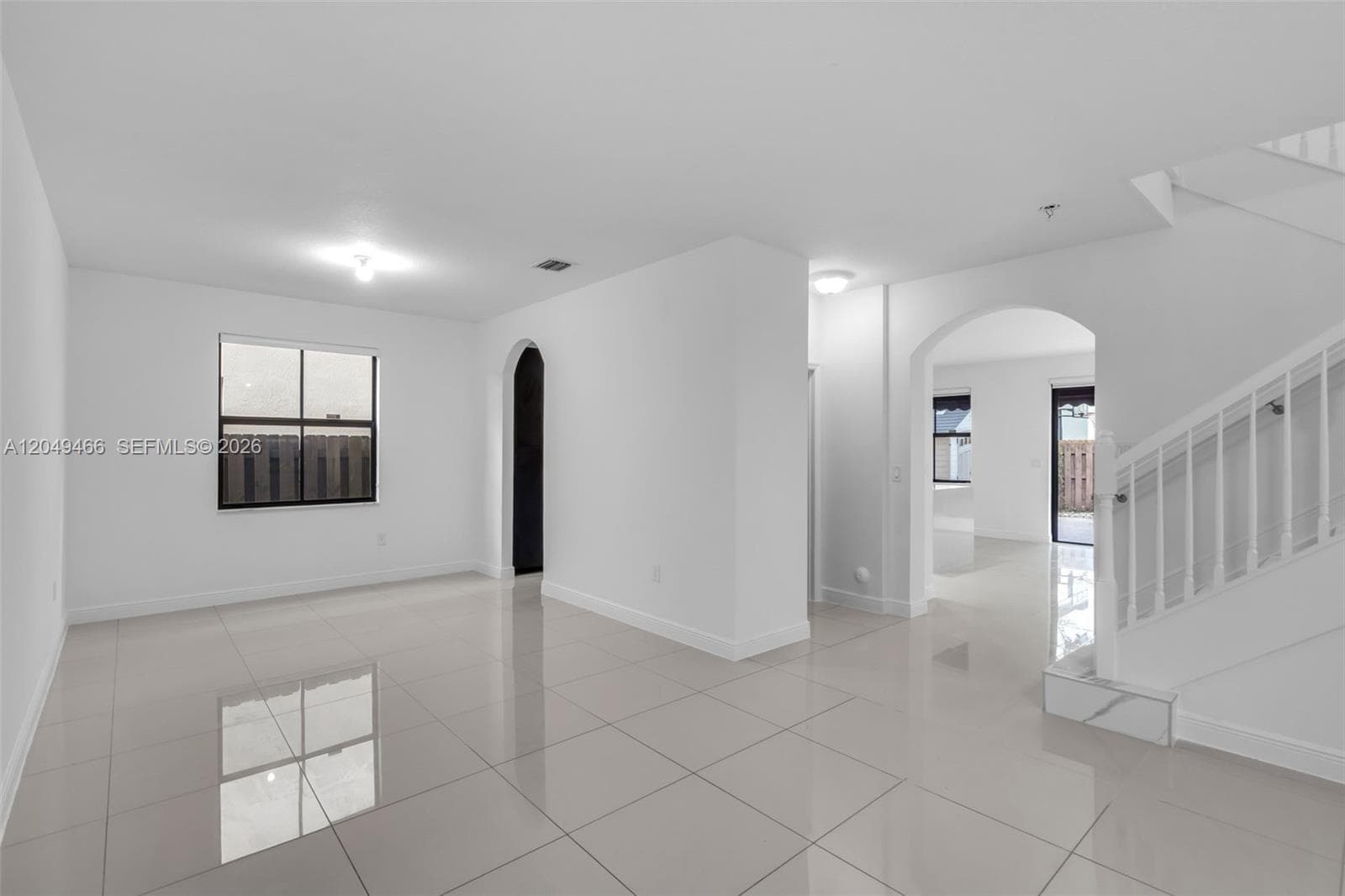 8850 NW 99th Path, Doral, FL 33178 photo 4