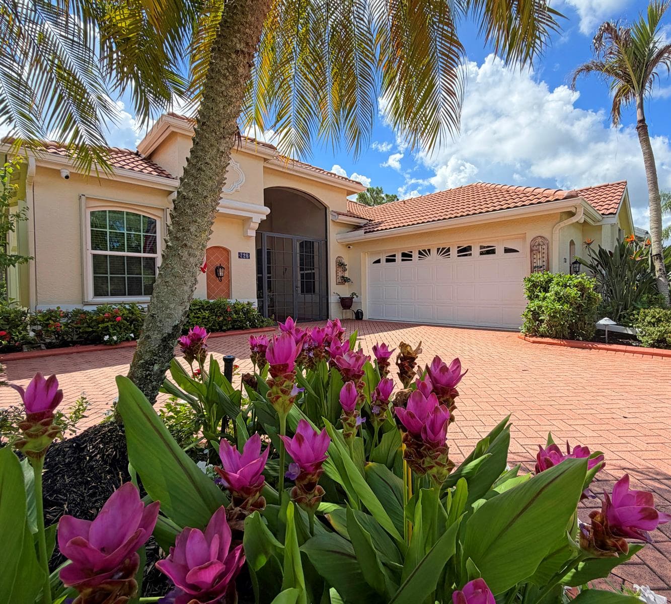 728 SW Lake Charles Circle, Port St. Lucie, FL 34986 photo 3