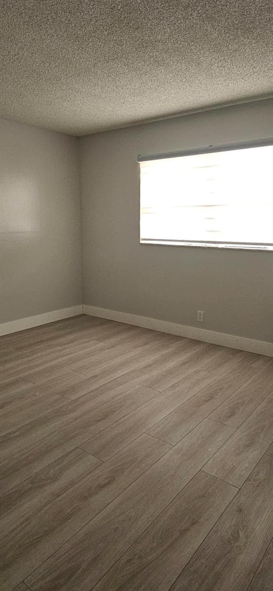 421 NE 14th Avenue # 302, Hallandale Beach, FL 33009 photo 4