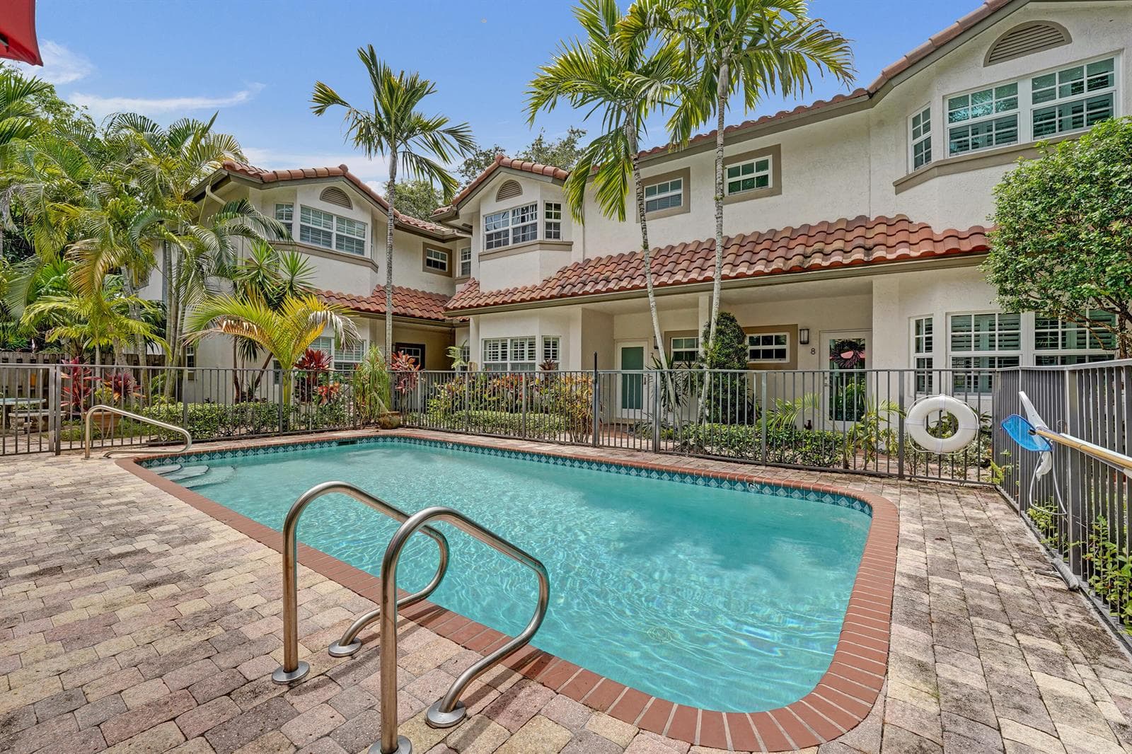 620 NE 9th Avenue # 6, Fort Lauderdale, FL 33304 photo 3
