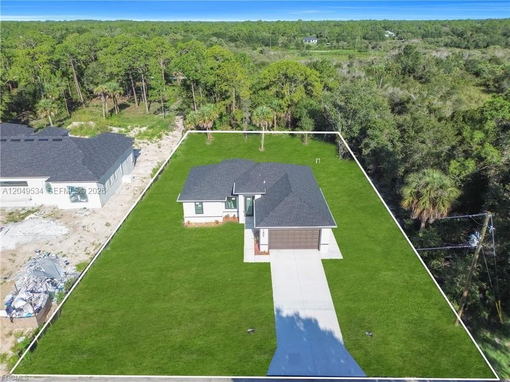 1405 Palmetto Ave, Lehigh Acres, FL 33972 photo 2