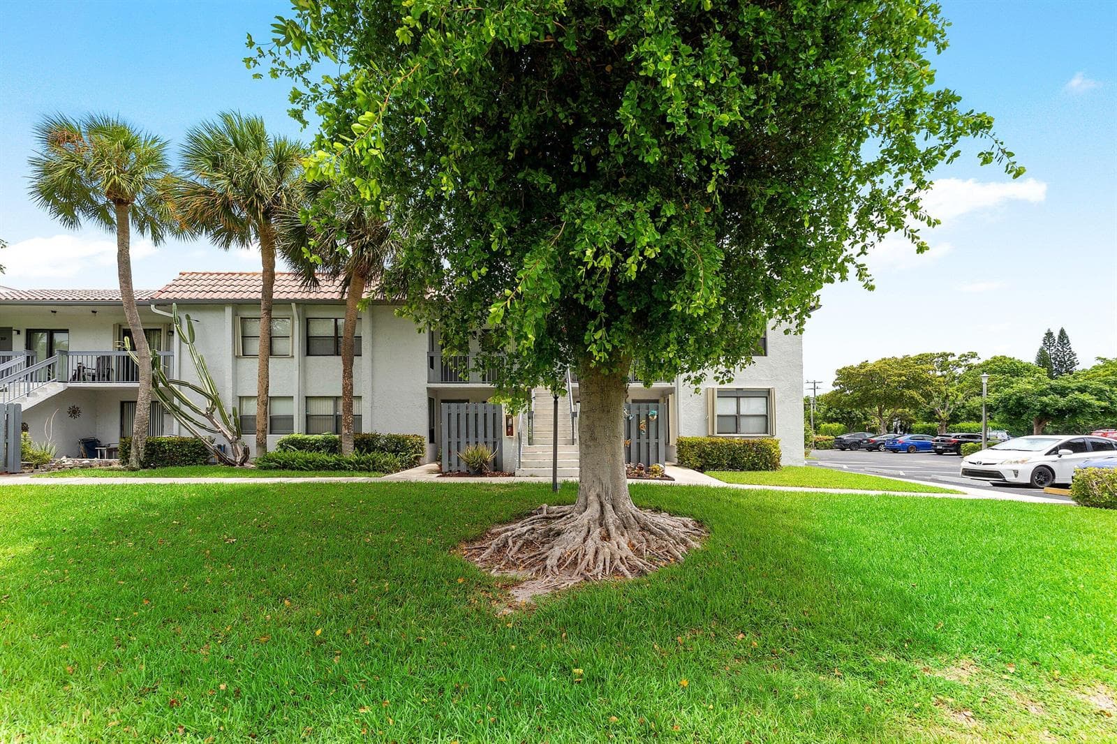 105 Tropic Isle Drive # Apt 22d, Delray Beach, FL 33483 photo 2