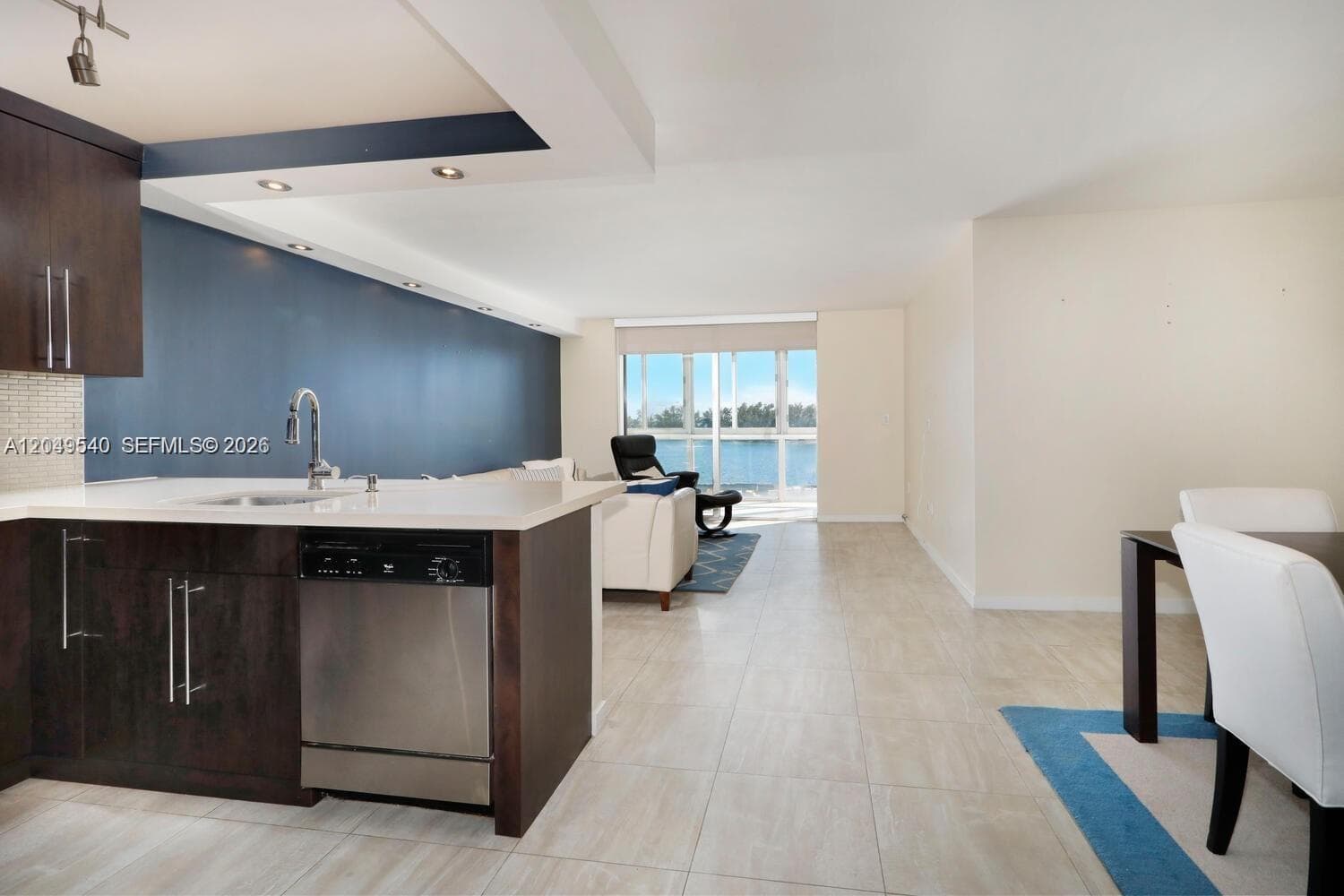 145 SE 25th Rd # 502, Miami, FL 33129 photo 4
