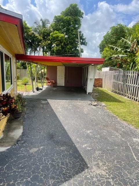 1400 NW 15th Ct, Fort Lauderdale, FL 33311 photo 4