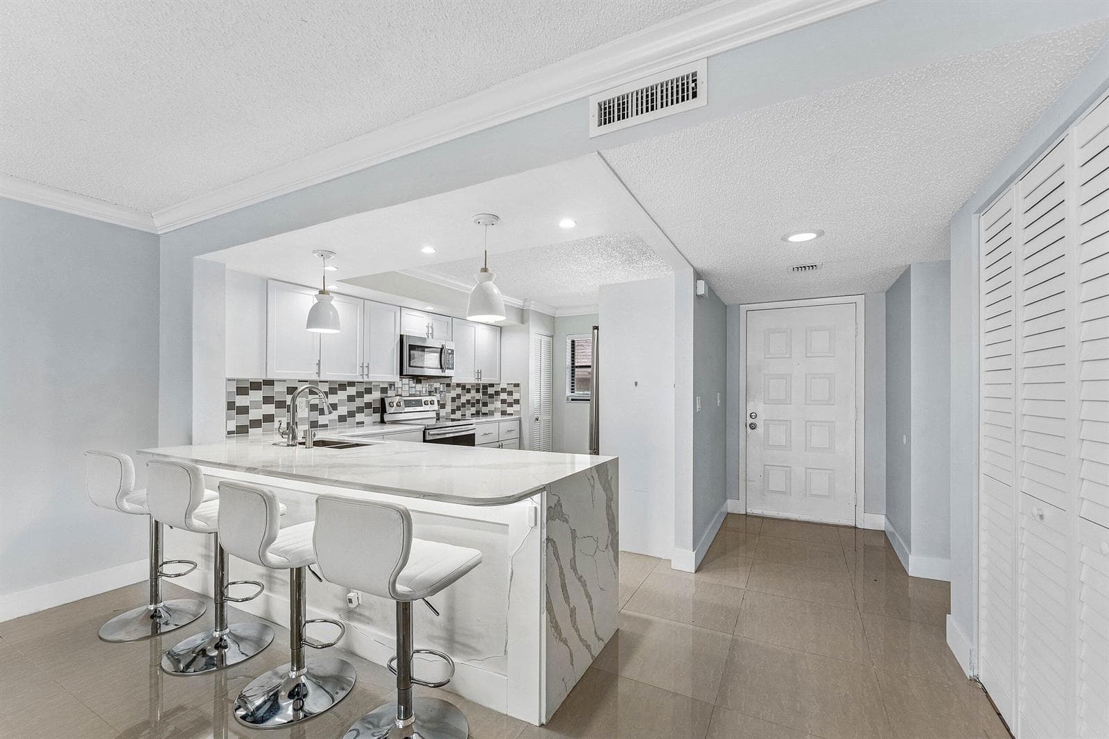 12926 Briarlake Drive # 201, Palm Beach Gardens, FL 33418 photo 4
