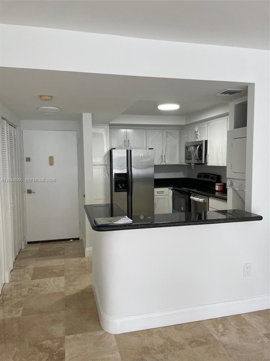 3731 N Country Club Dr # 323, Aventura, FL 33180 photo 3