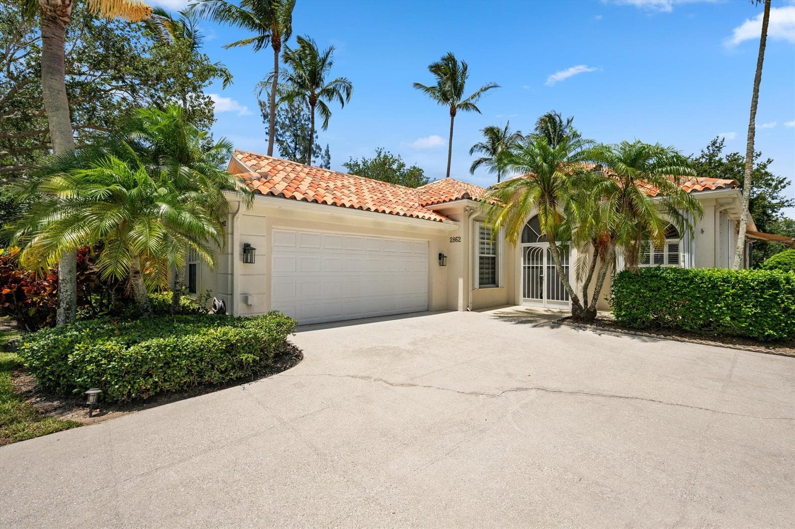 2862 Irma Lake Drive, West Palm Beach, FL 33411 photo 2