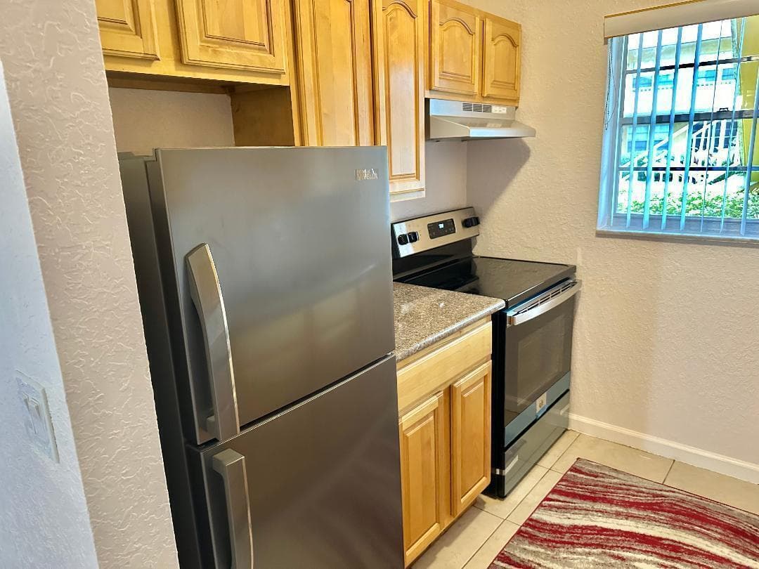 240 Croton Avenue # 110, Lantana, FL 33462 photo 5