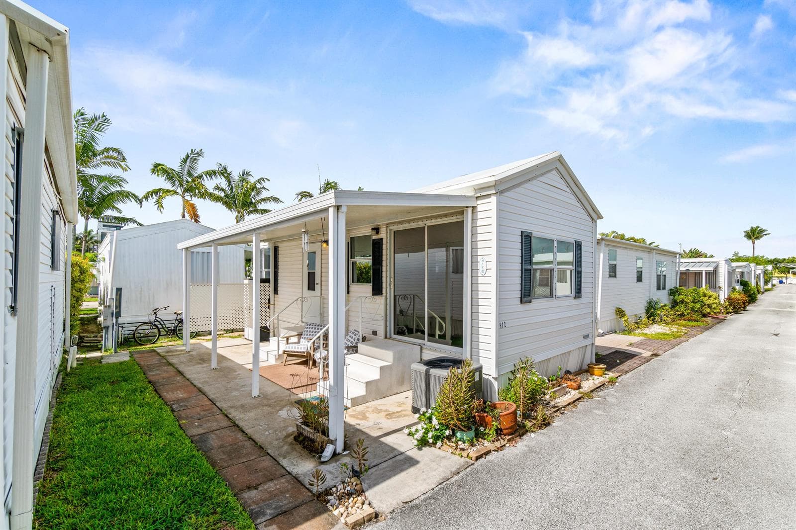 12 Hibiscus Drive # H, Briny Breezes, FL 33435 photo 2