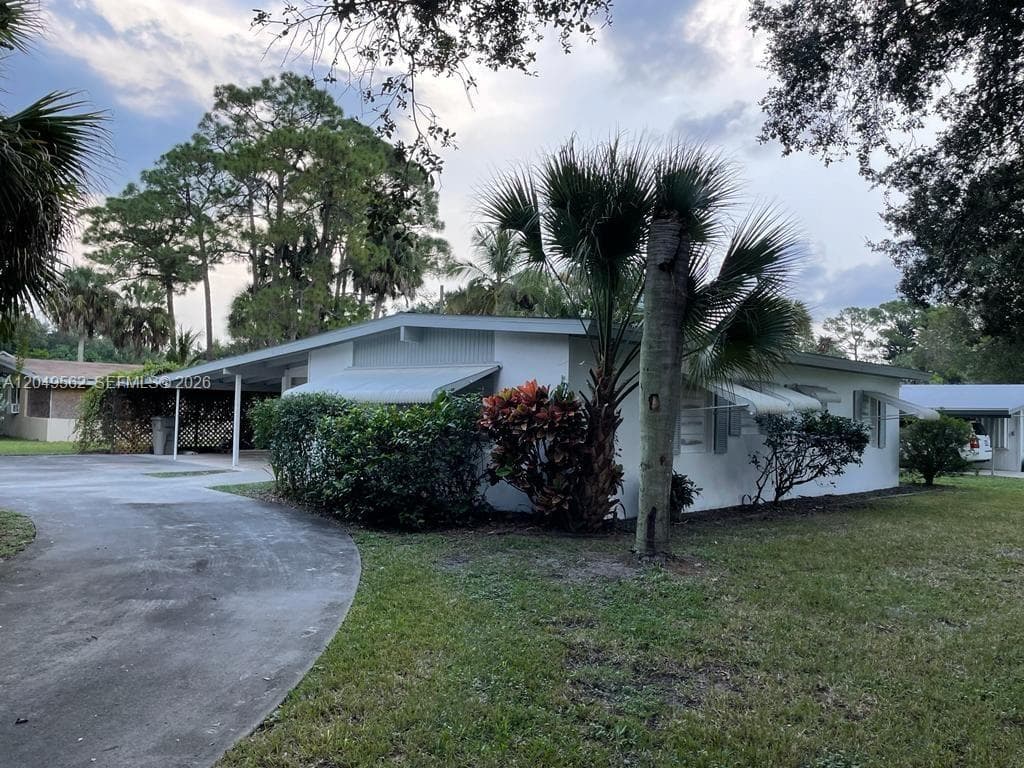 2106 79th CT # A, Vero Beach, FL 32966