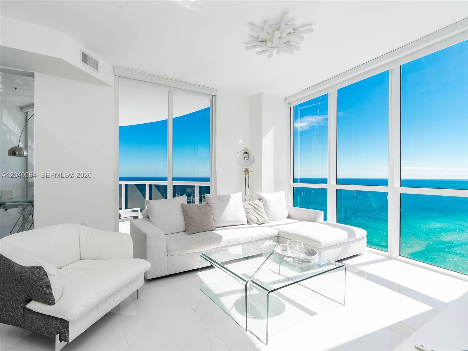 18201 Collins Ave # 4709A, Sunny Isles Beach, FL 33160 photo 2