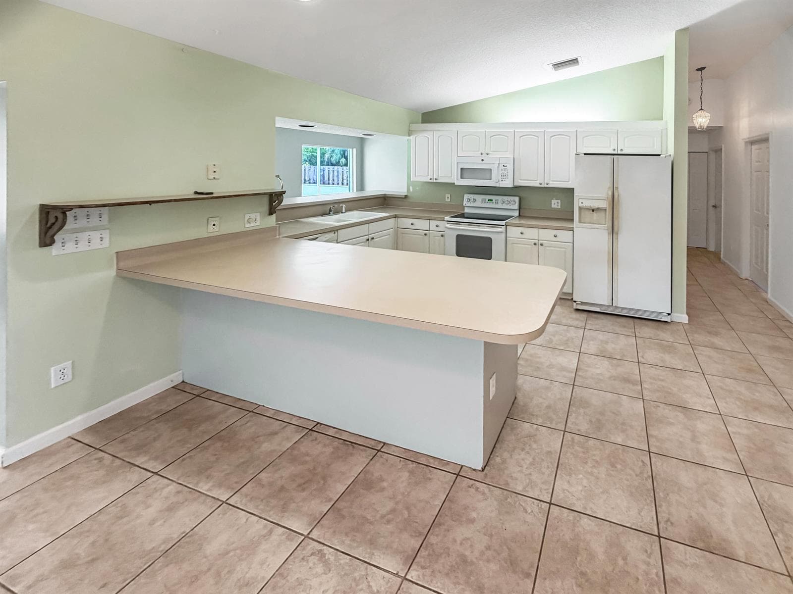 2361 NE 21st Avenue, Jensen Beach, FL 34957 photo 2