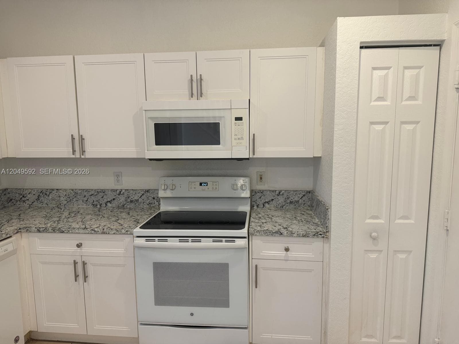 9064 NW 54th St # 9064, Sunrise, FL 33351 photo 5