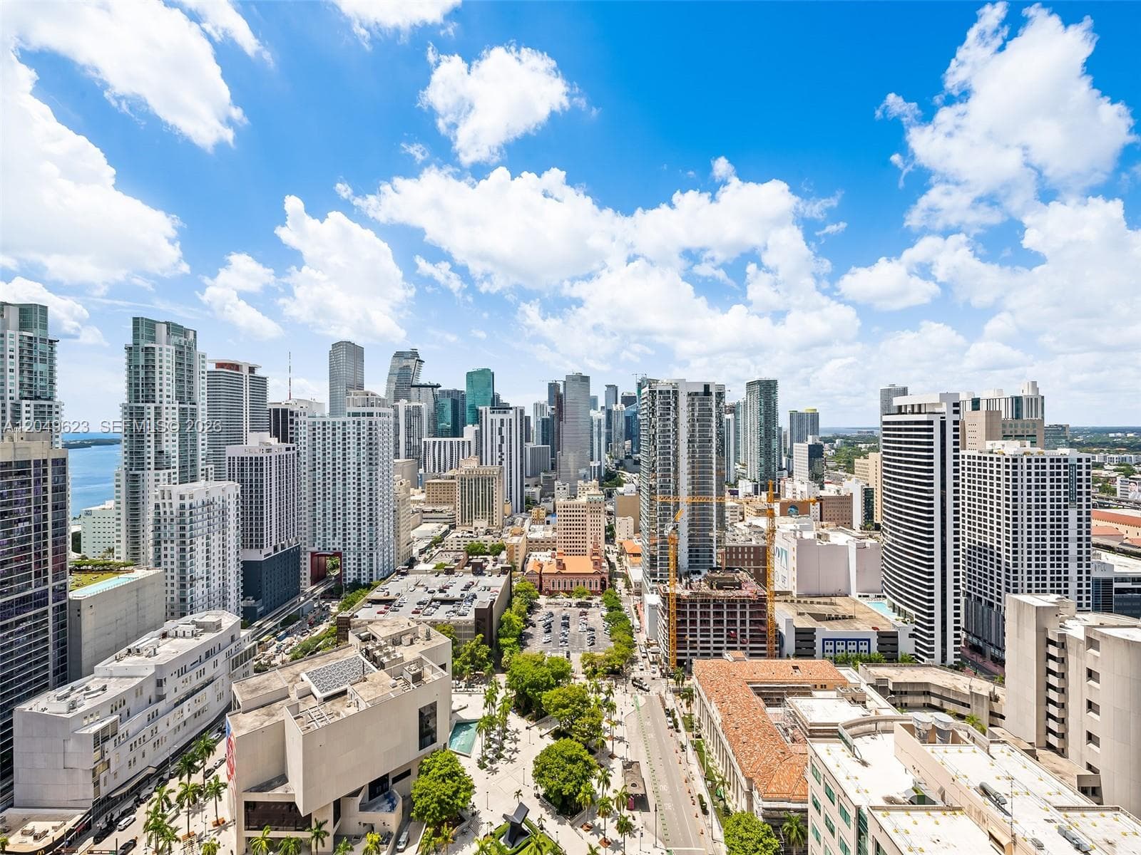 121 NE 5th St # 3703, Miami, FL 33132