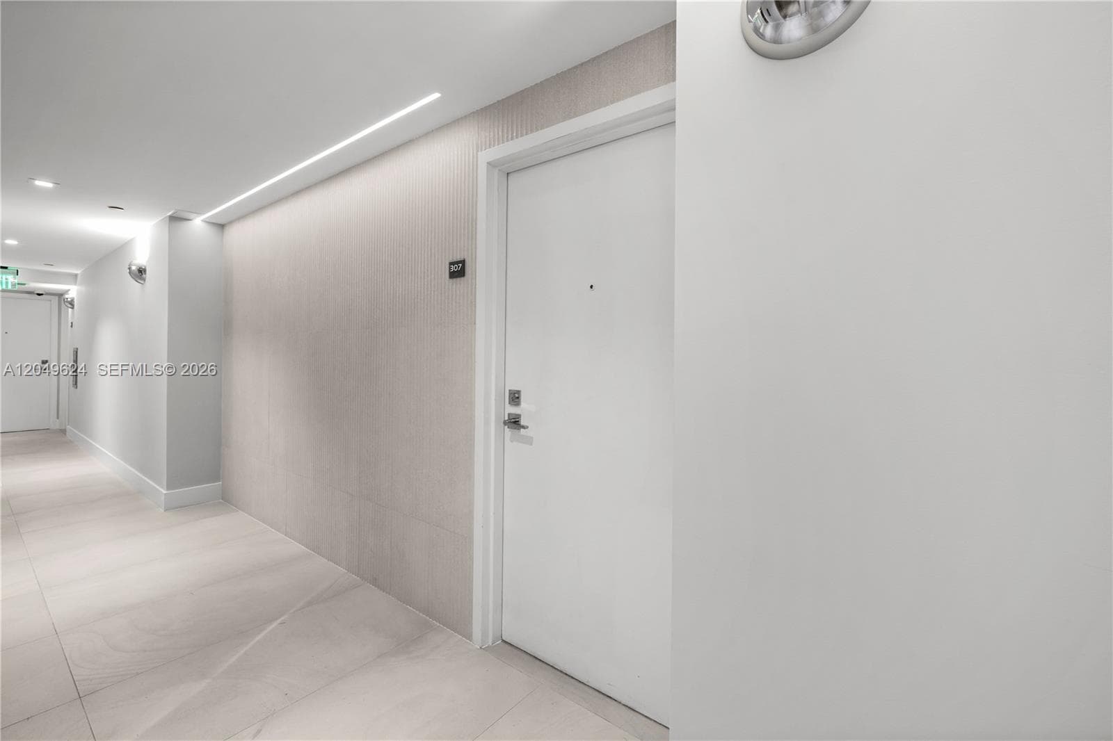 2457 Collins Ave # 307, Miami Beach, FL 33140 photo 3