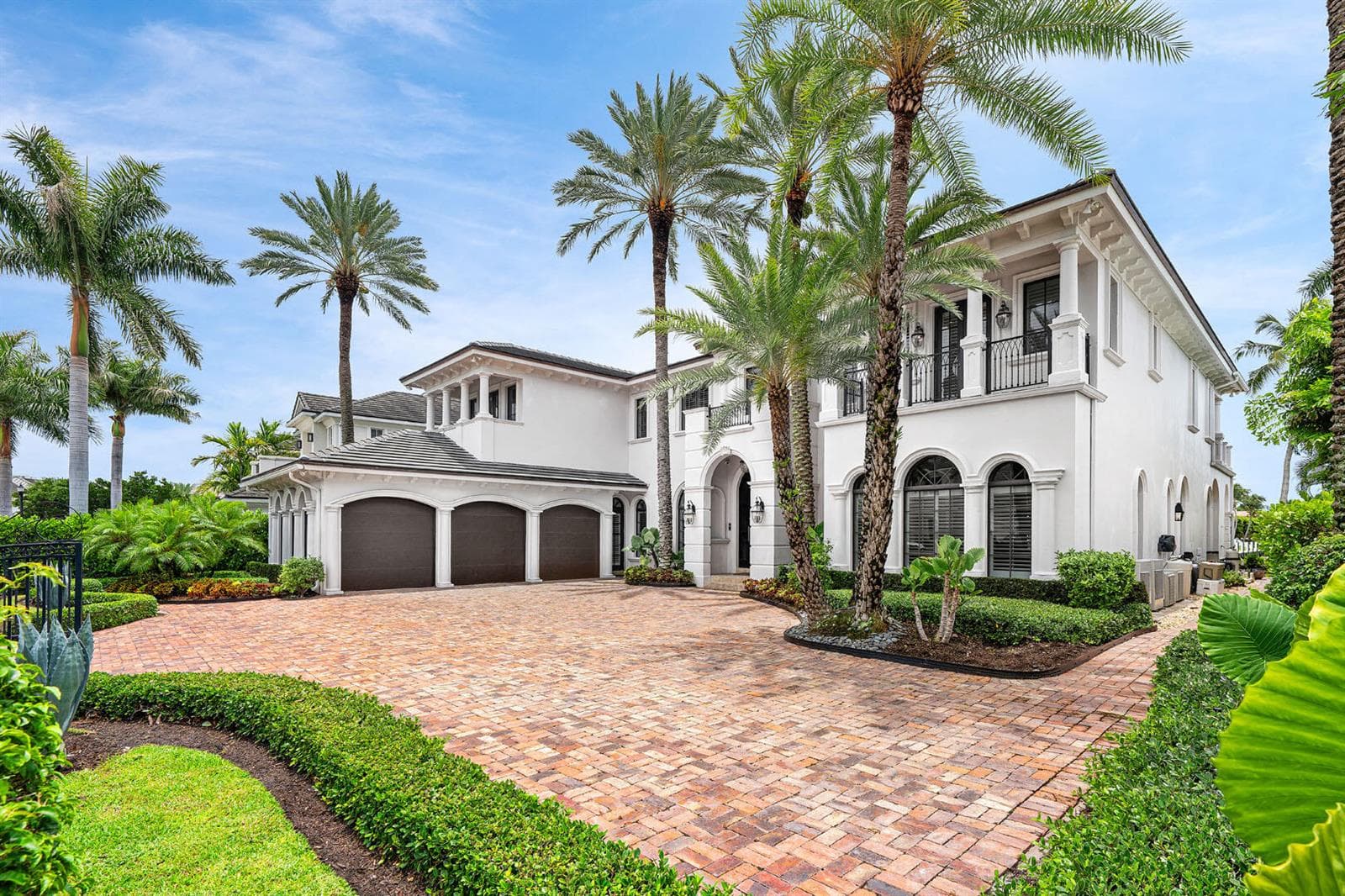 450 S Maya Palm Drive, Boca Raton, FL 33432 photo 4