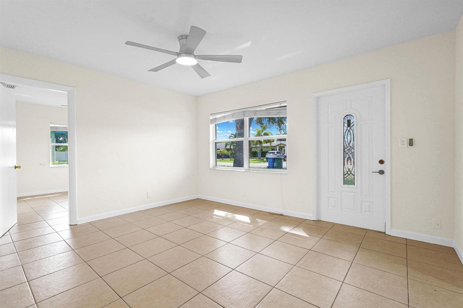 261 NE 45th Street, Oakland Park, FL 33334 photo 5