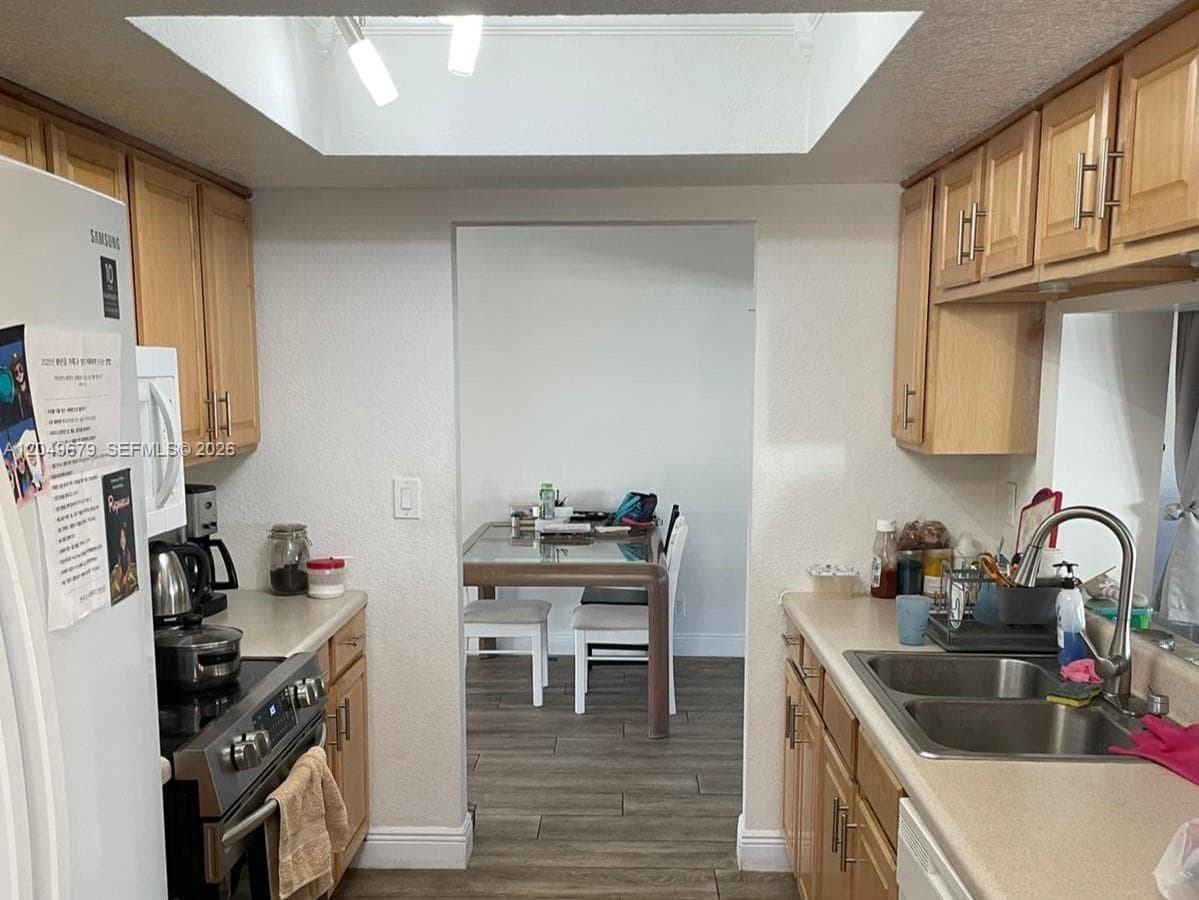4401 NW 43rd Ave, Tamarac, FL 33319 photo 5
