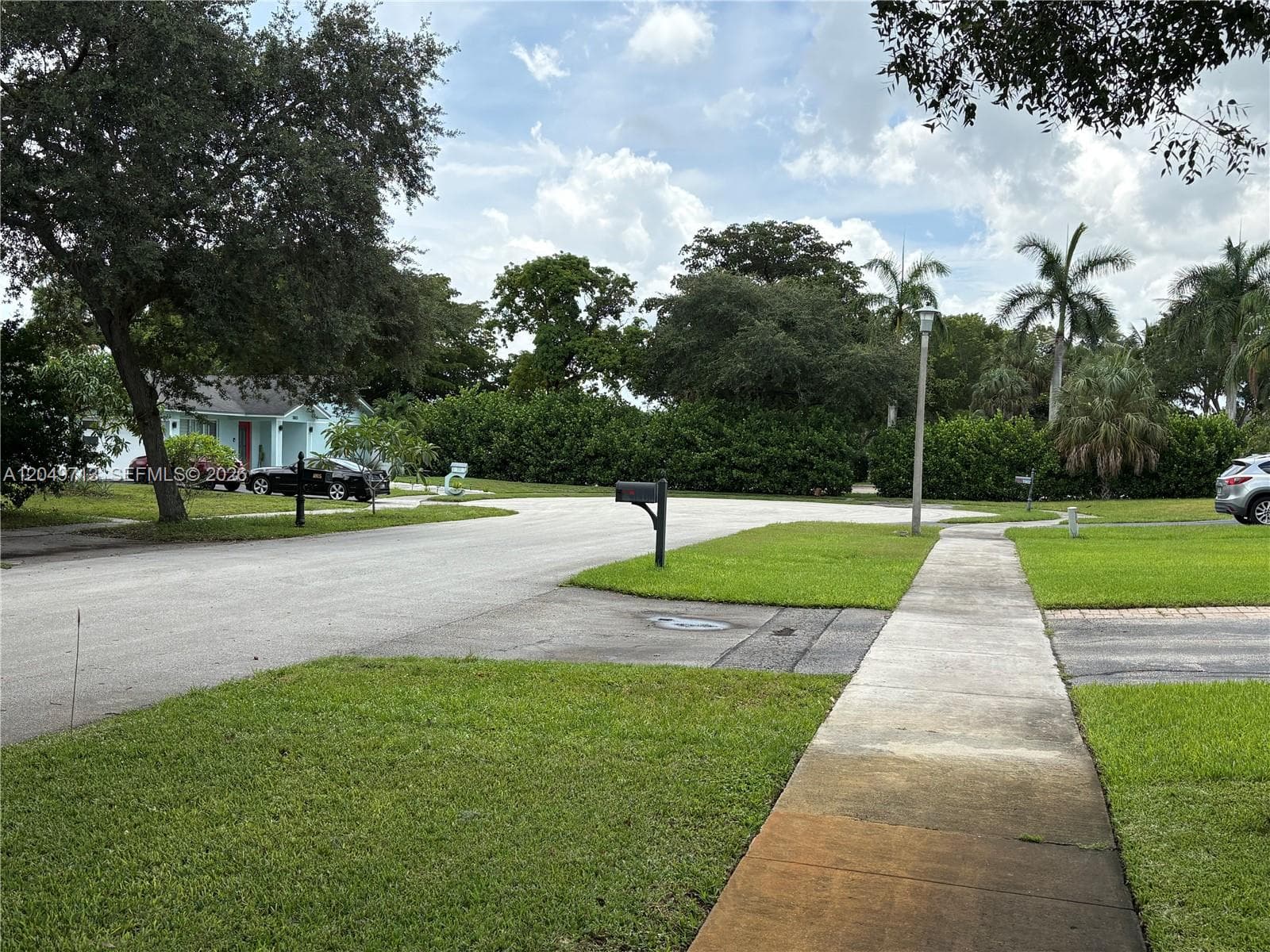 11866 SW 59th Ct, Cooper City, FL 33330 photo 2