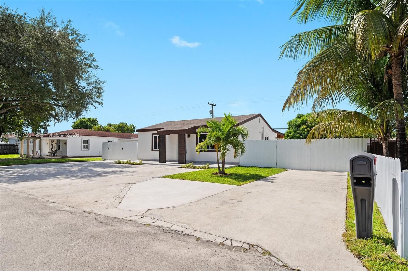 1720 SW 67th St, Miami, FL 33155 photo 3