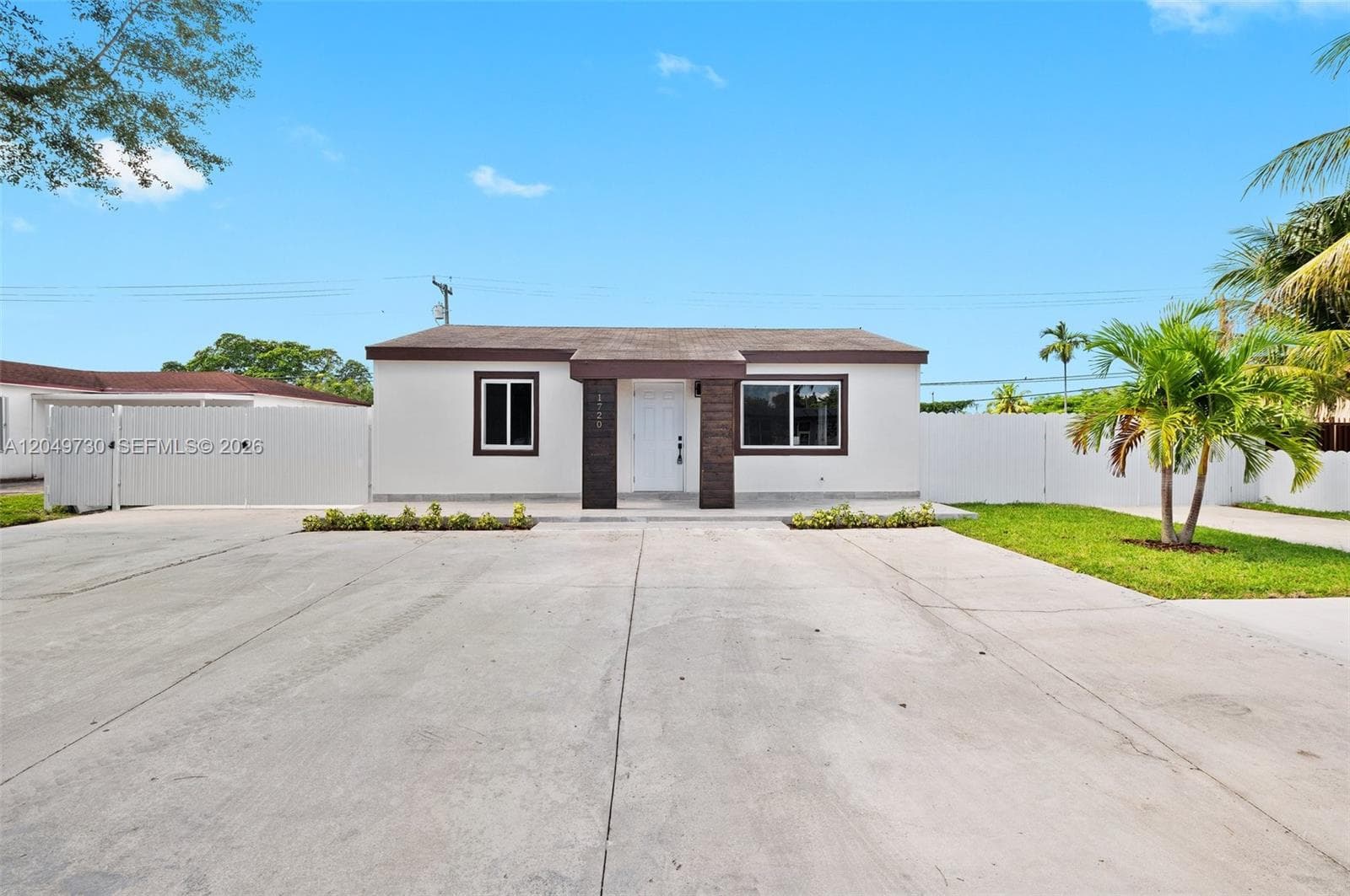 1720 SW 67th St, Miami, FL 33155