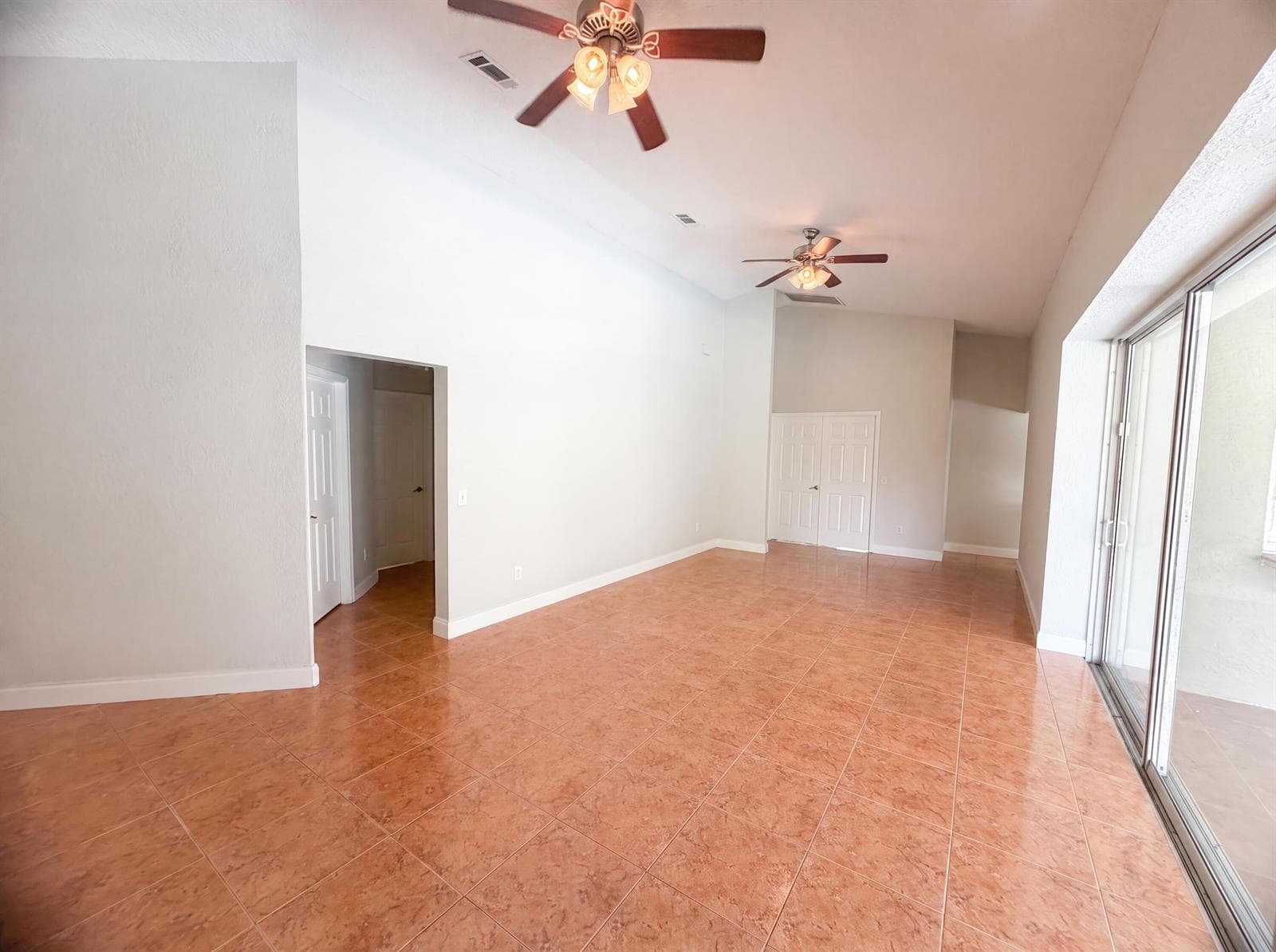 711 SE Celtic Avenue, Port St. Lucie, FL 34983 photo 3