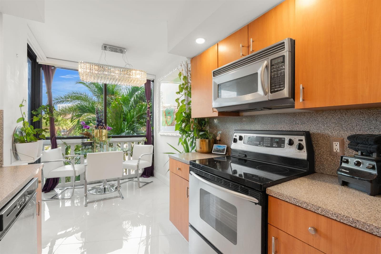 1000 E Island Boulevard # 305, Aventura, FL 33160 photo 4