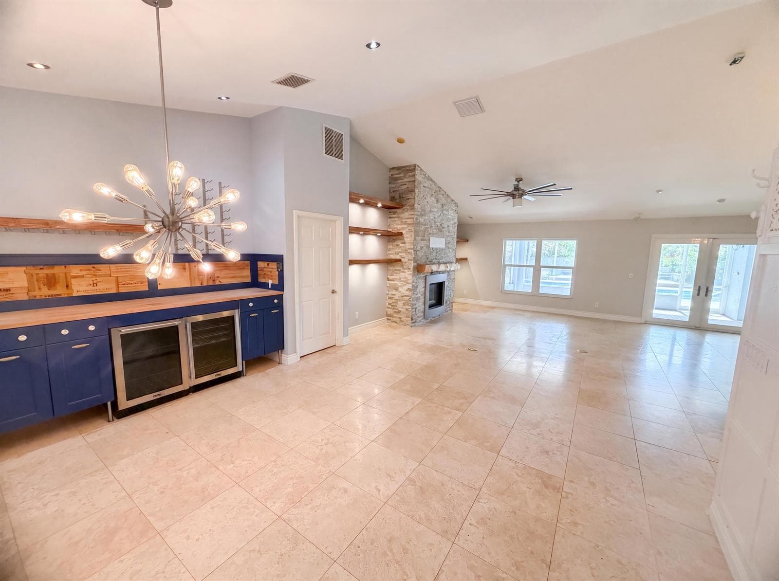 2902 Serenity Circle S, Fort Pierce, FL 34981 photo 3