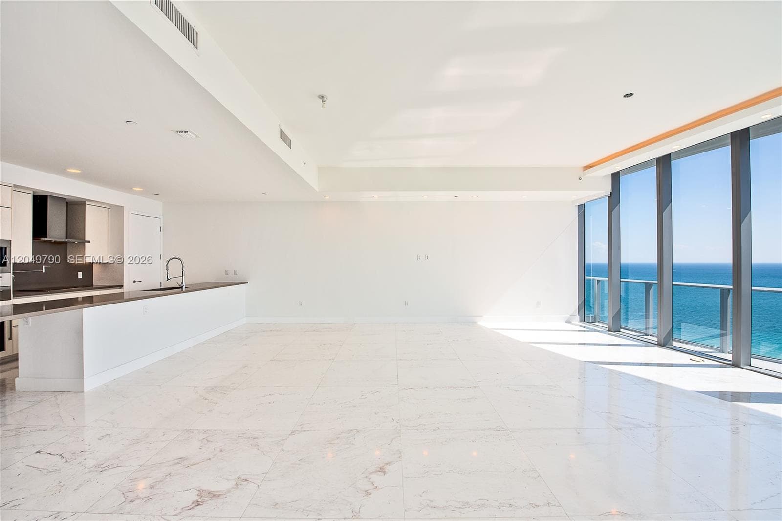 17475 Collins Ave # 2003, Sunny Isles Beach, FL 33160 photo 4