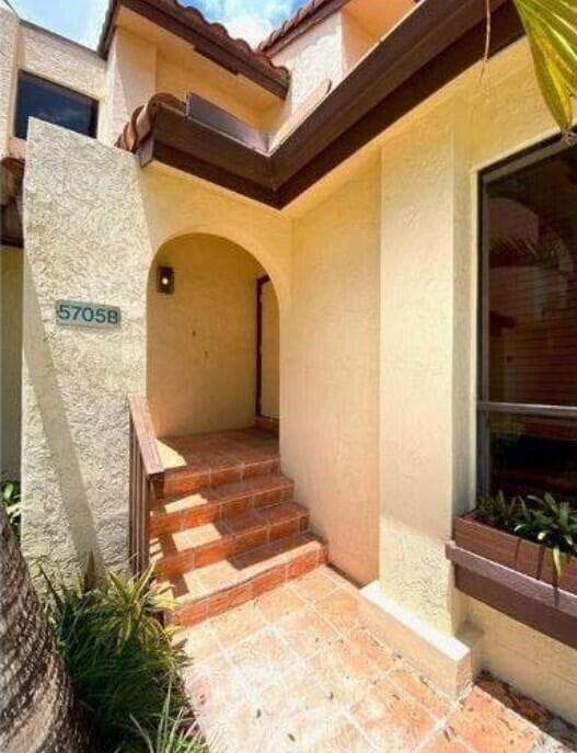 5705 Fox Hollow Drive # B, Boca Raton, FL 33486 photo 2