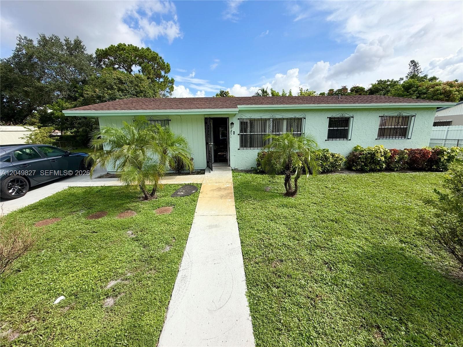 3851 NW 210th Ter, Miami Gardens, FL 33055 photo 2