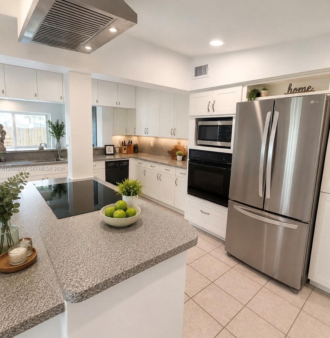 10730 SW 52nd Ter, Miami, FL 33165 photo 4