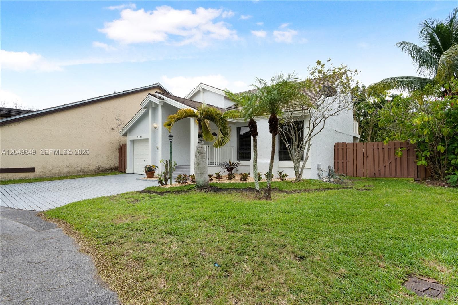 9587 SW 148th Ave Cir S, Miami, FL 33196 photo 2