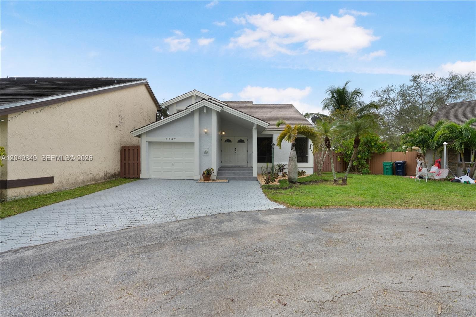 9587 SW 148th Ave Cir S, Miami, FL 33196 photo 3