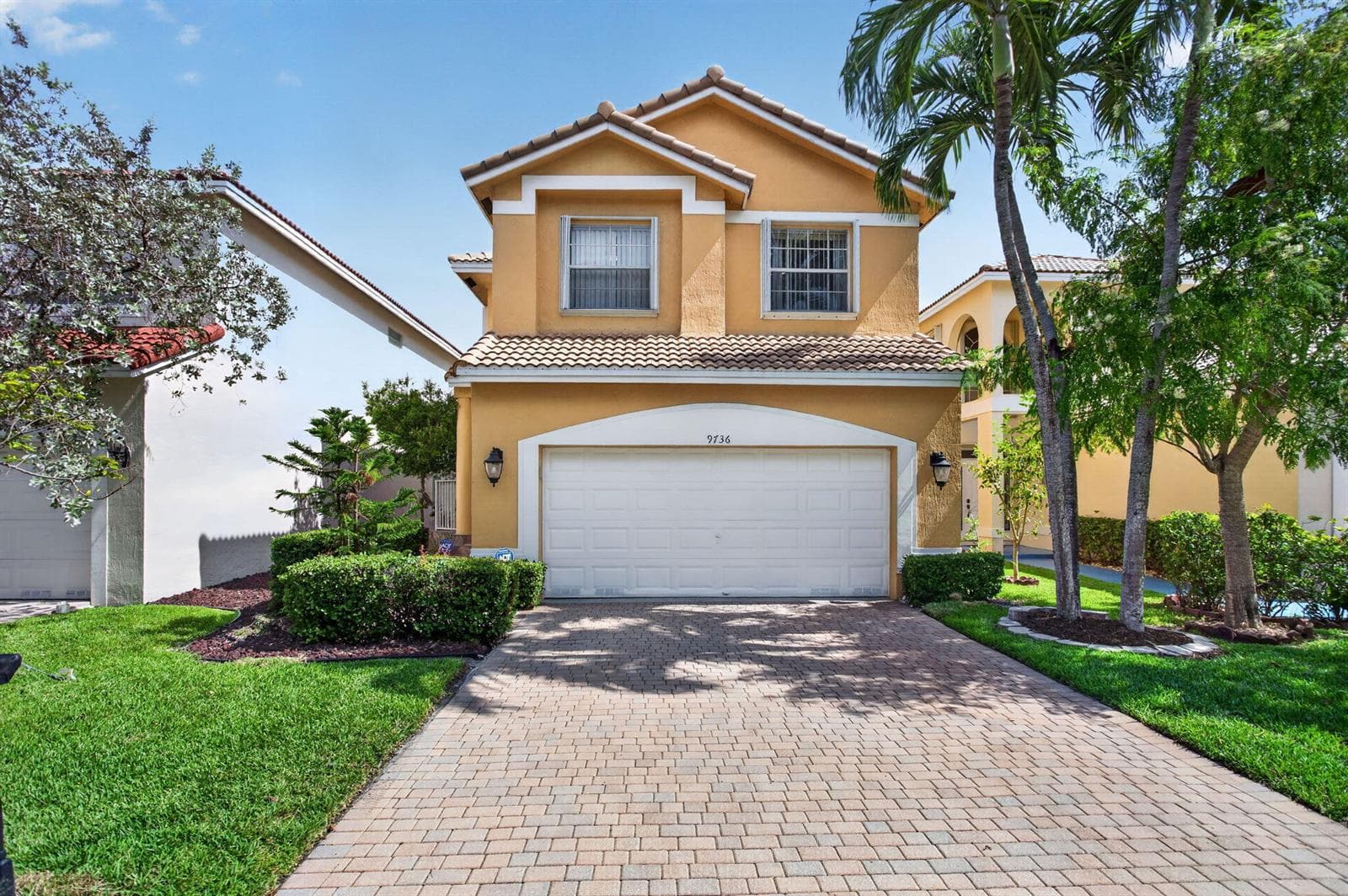 9736 NW 1st Manor, Coral Springs, FL 33071