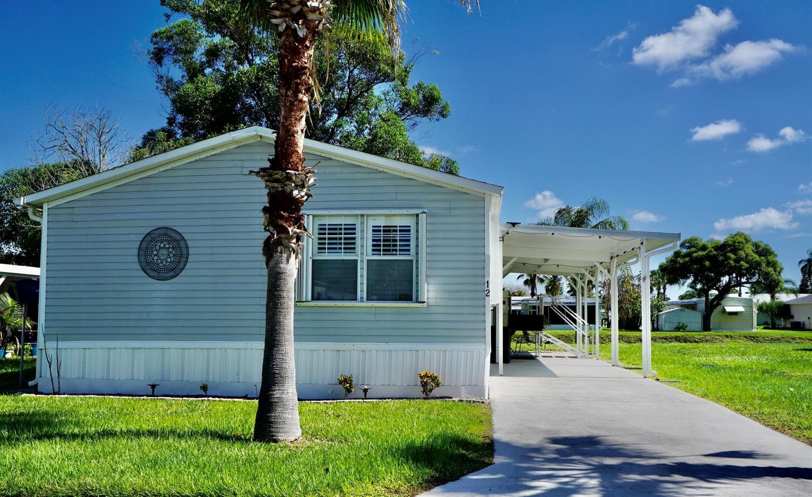 12 SE Spanish Way, Port St. Lucie, FL 34952