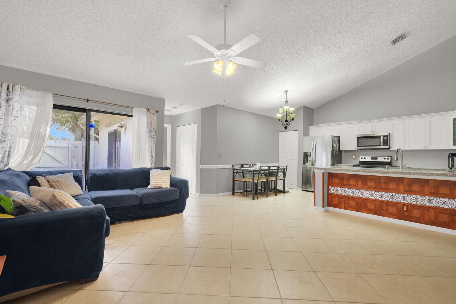 8850 Ranta Court # D, Boynton Beach, FL 33436 photo 5