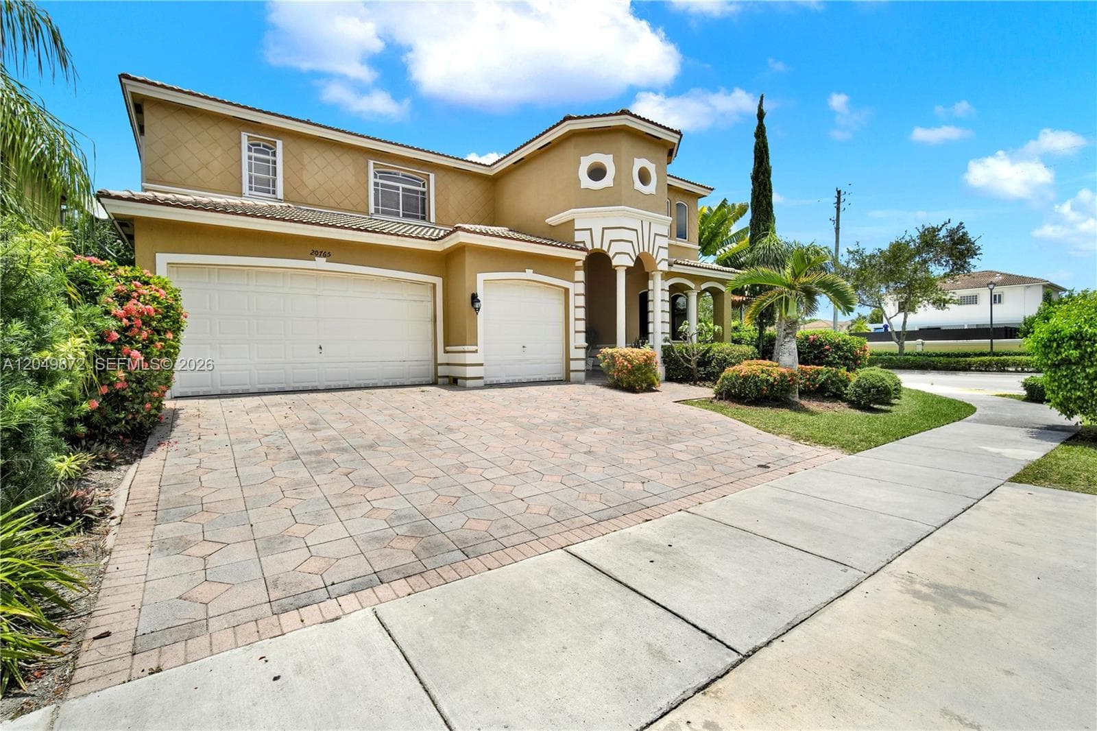 20765 SW 89th Ave, Cutler Bay, FL 33189 photo 2