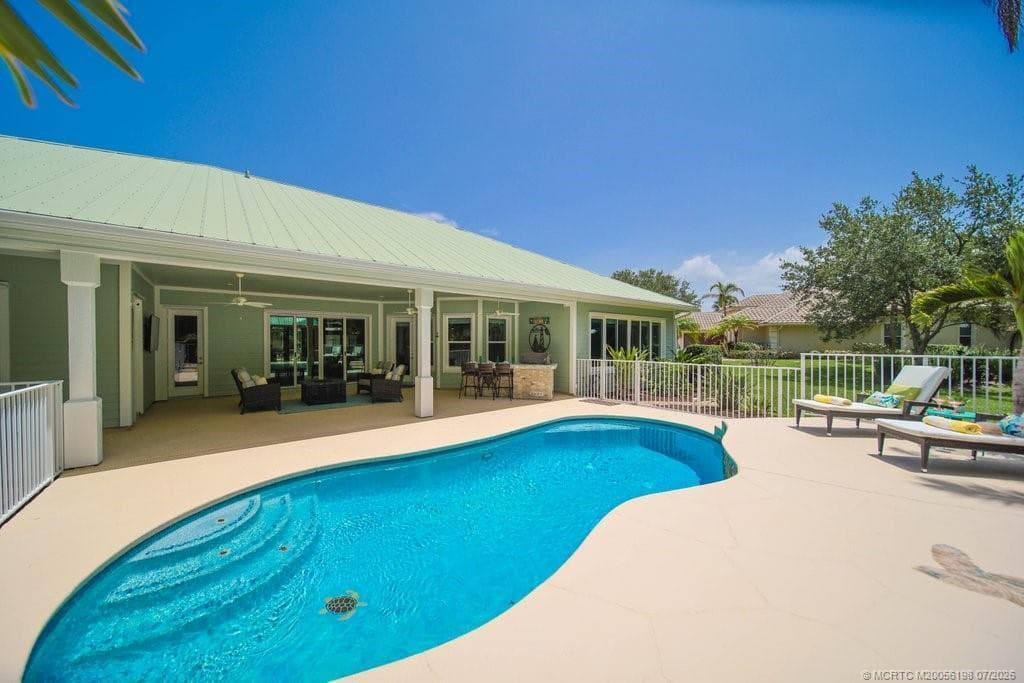 98 SW Cassine Court, Palm City, FL 34990 photo 2
