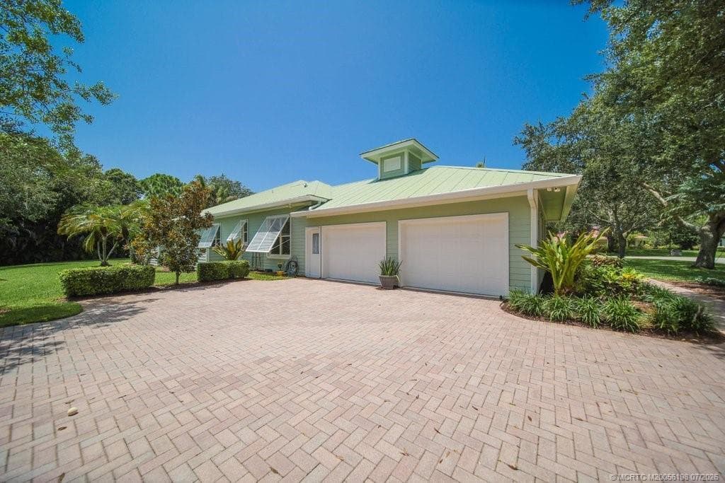 98 SW Cassine Court, Palm City, FL 34990 photo 4