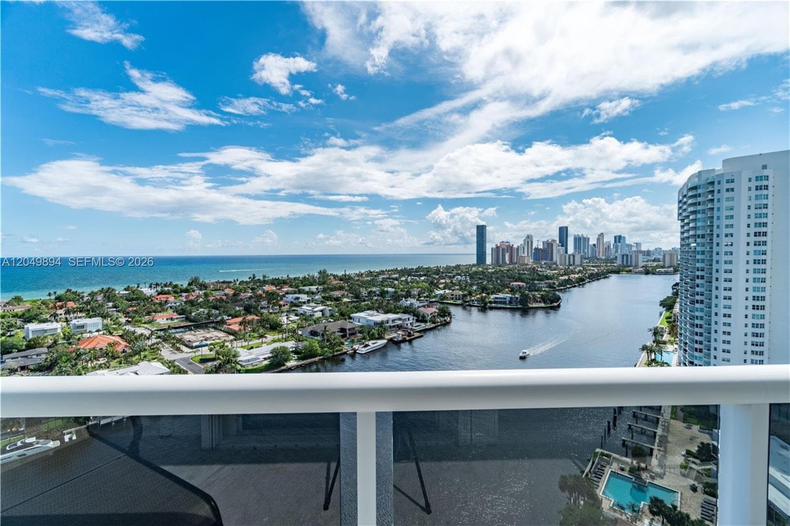 20515 E Country Club Dr # 2244, Aventura, FL 33180 photo 5