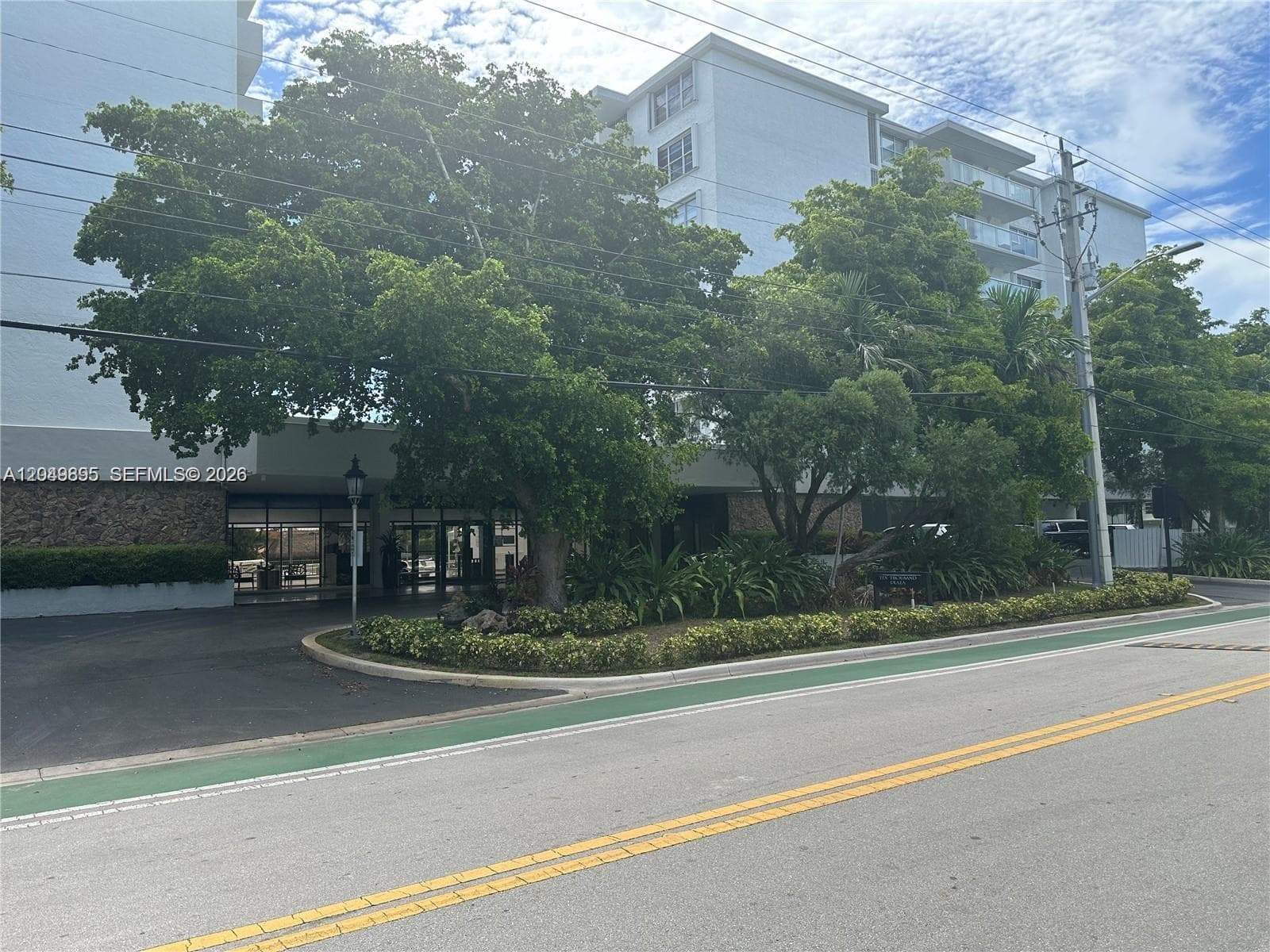 10000 W Bay Harbor Dr # PH4, Bay Harbor Islands, FL 33154