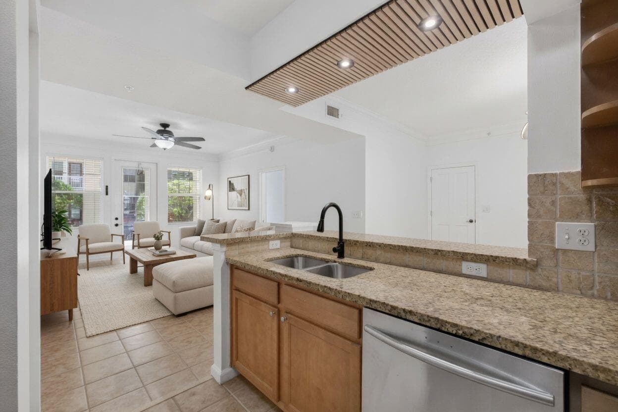 225 Murcia Drive # 101, Jupiter, FL 33458 photo 5